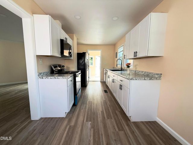 417 North Street, Graham, NC 27253