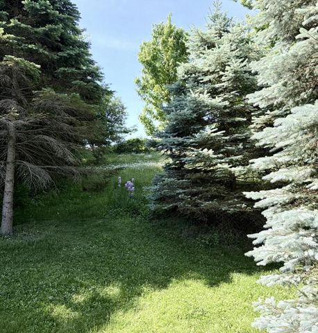 W2875 Kniep ROAD, Elkhorn, WI 53121