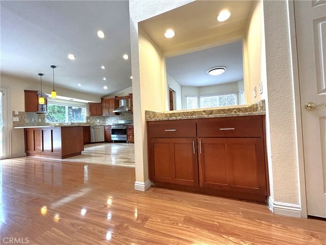 904 Sky Meadow, Walnut, CA 91789