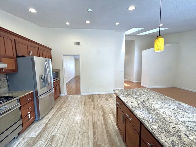 904 Sky Meadow, Walnut, CA 91789
