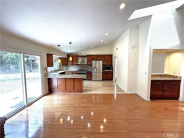 904 Sky Meadow, Walnut, CA 91789