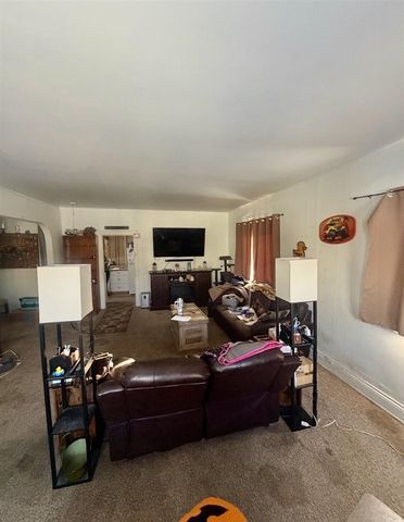 2014 4th Street, Bay City, MI 48708