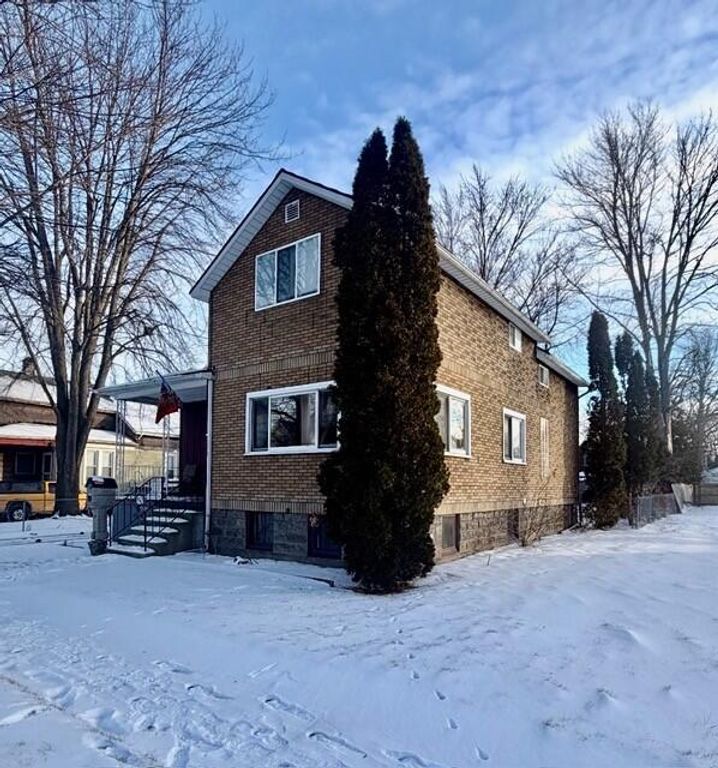 2014 4th Street, Bay City, MI 48708