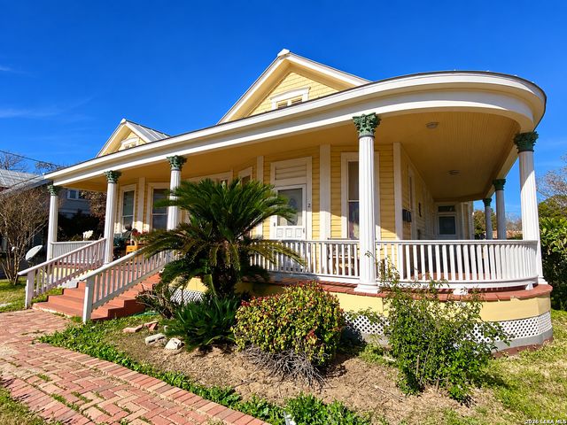 1515 E Southcross Blvd Apt 2, San Antonio, TX 78223