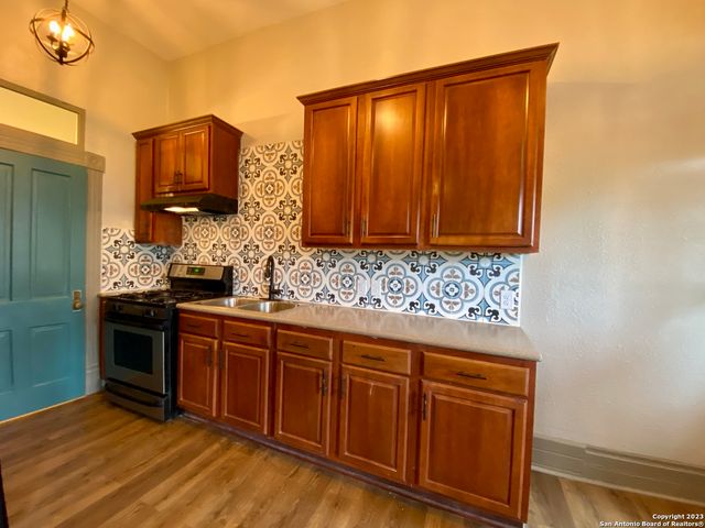 1515 E Southcross Blvd Apt 2, San Antonio, TX 78223