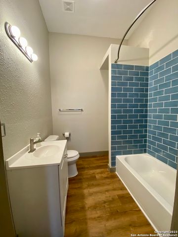 1515 E Southcross Blvd Apt 2, San Antonio, TX 78223