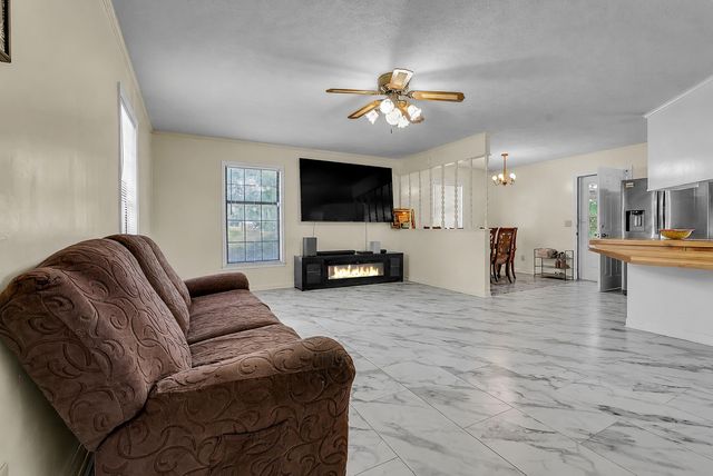 5785 Short Mountain Rd, Mcminnville, TN 37110
