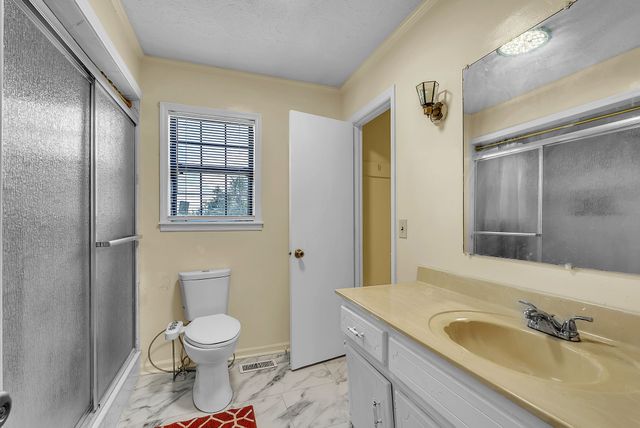 5785 Short Mountain Rd, Mcminnville, TN 37110