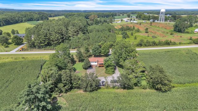 5785 Short Mountain Rd, Mcminnville, TN 37110