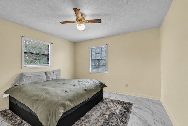 5785 Short Mountain Rd, Mcminnville, TN 37110