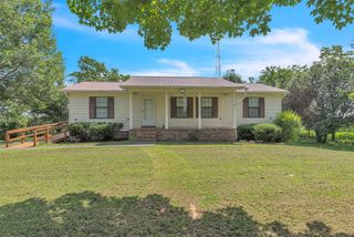 5785 Short Mountain Rd, Mcminnville, TN 37110