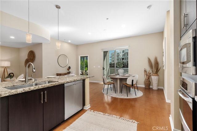 21 Gramercy 312, Irvine, CA 92612