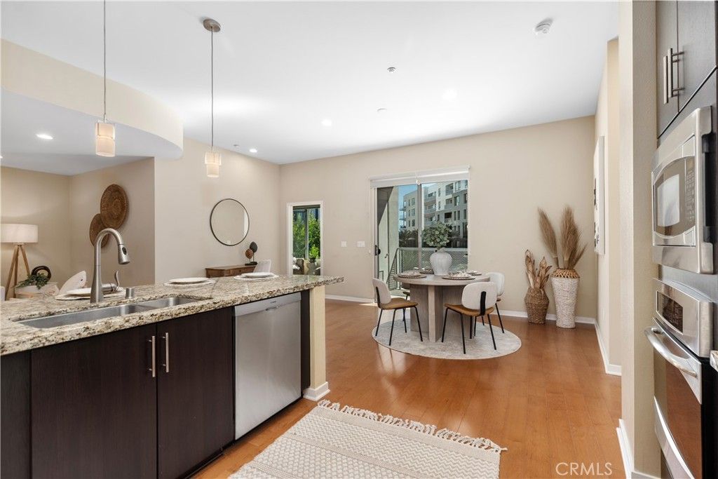 Image 14 of property listing at 21 Gramercy 312, Irvine, CA 92612