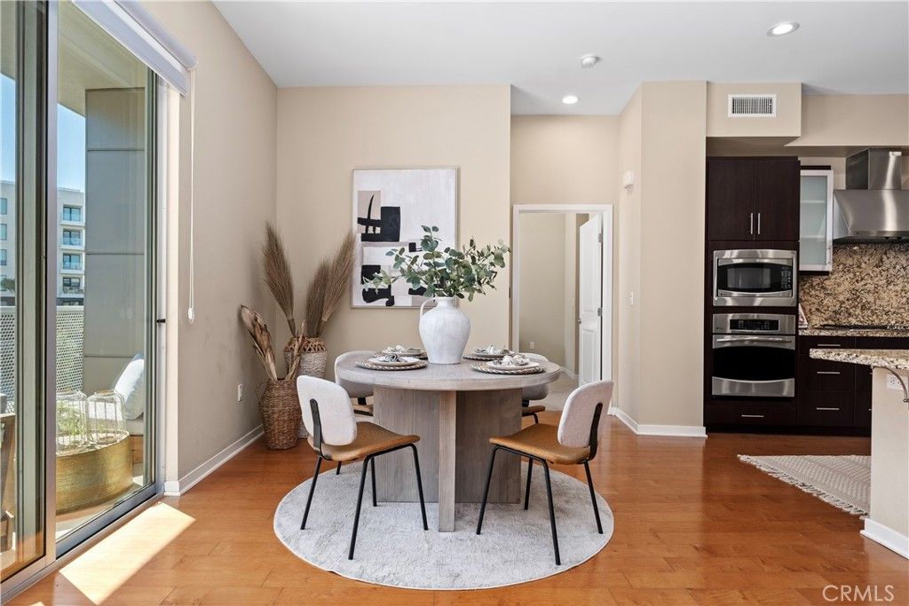 Image 16 of property listing at 21 Gramercy 312, Irvine, CA 92612