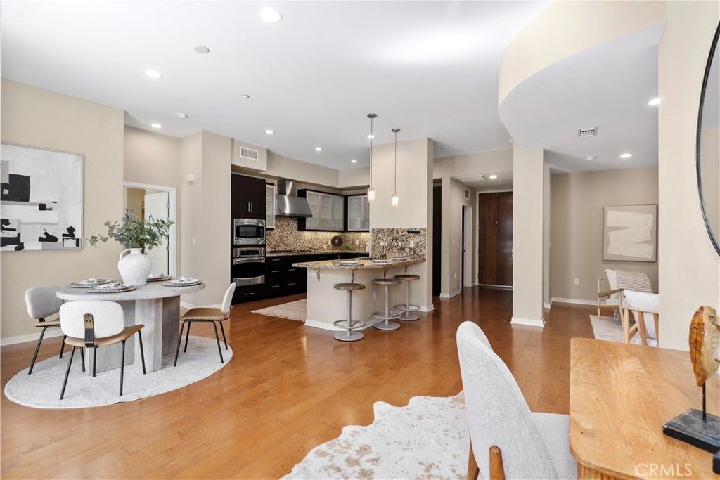 Image 17 of property listing at 21 Gramercy 312, Irvine, CA 92612