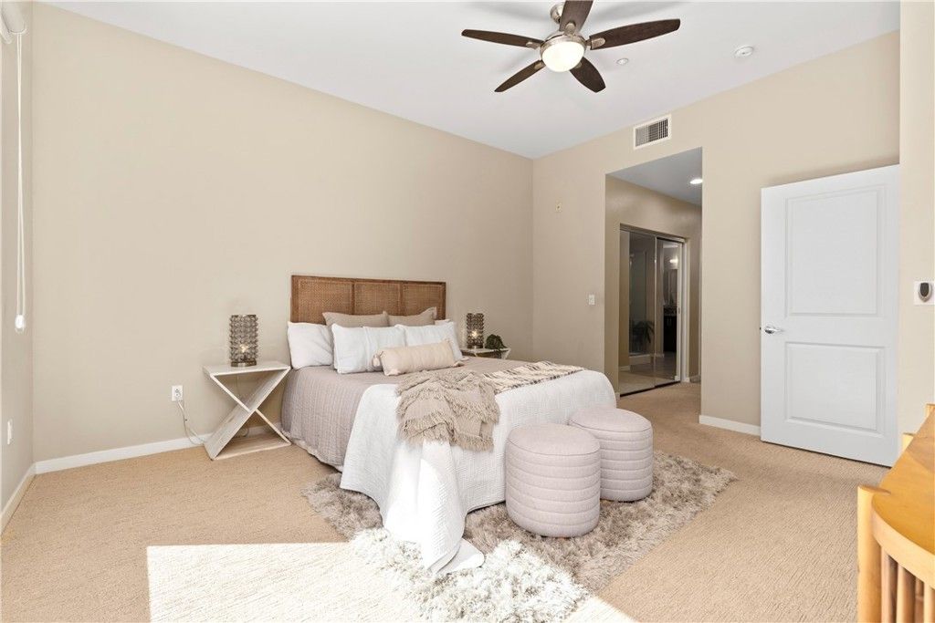 Image 20 of property listing at 21 Gramercy 312, Irvine, CA 92612