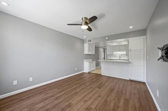 27725 Mountain Meadow 27, Escondido, CA 92026