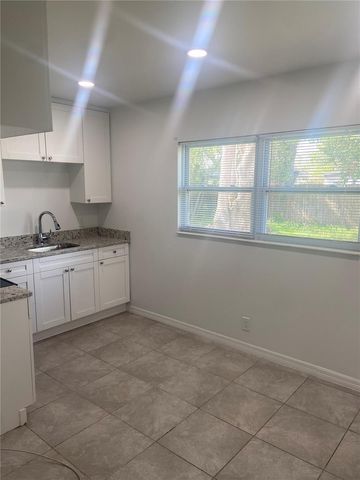 7020 BAYWOOD DRIVE, Tampa, FL 33637