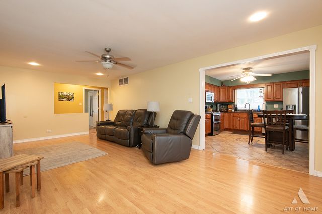 11548 S Neenah Avenue, Worth, IL 60482