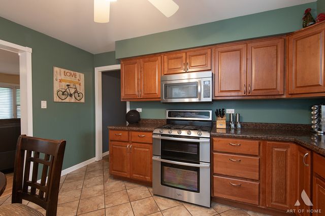 11548 S Neenah Avenue, Worth, IL 60482