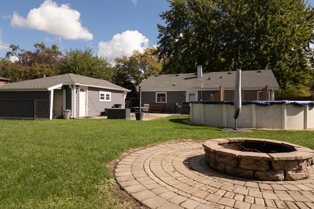 11548 S Neenah Avenue, Worth, IL 60482