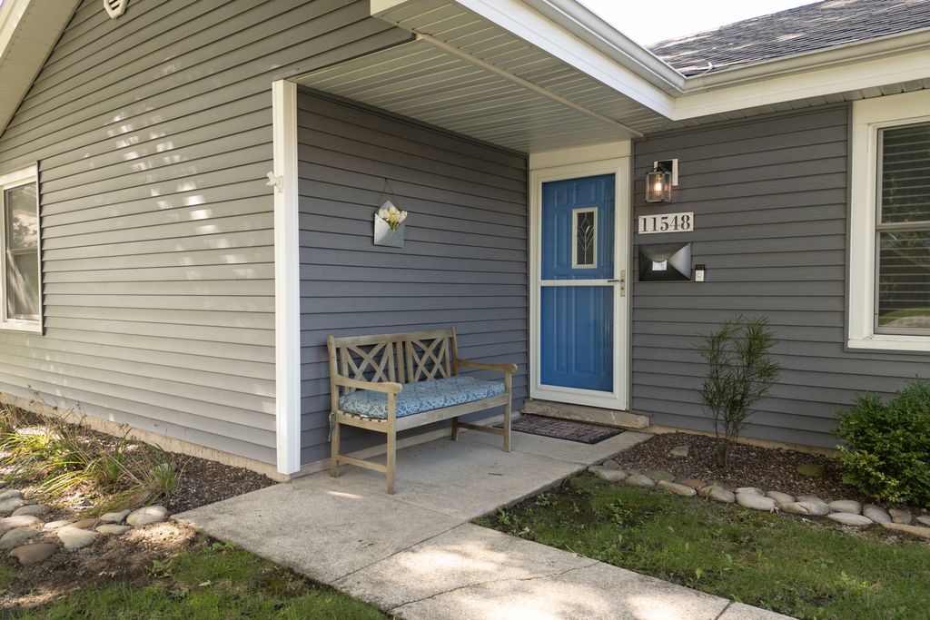 11548 S Neenah Avenue, Worth, IL 60482 — photo 3