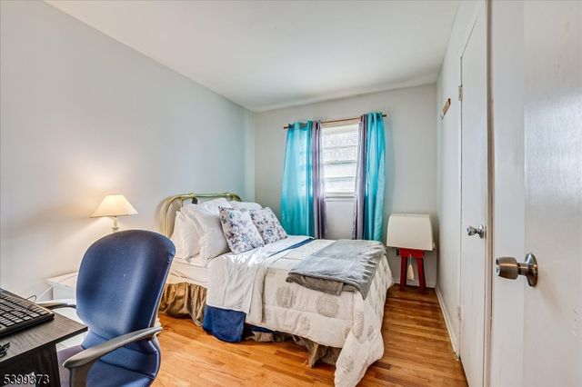 221 Phillips Rd, Franklin Twp., NJ 08873