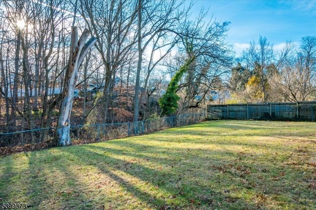 221 Phillips Rd, Franklin Twp., NJ 08873