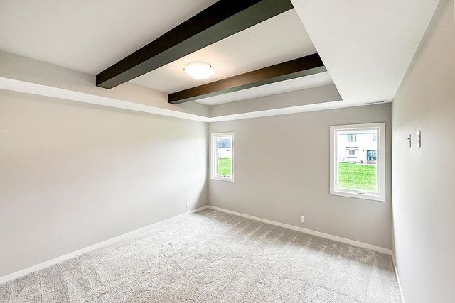 5731 Kestrel Parkway, Elkhorn, NE 68022