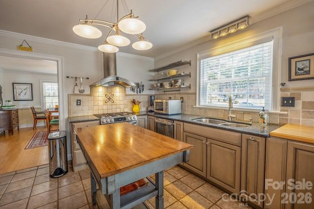 20919 Island Forest Drive, Cornelius, NC 28031