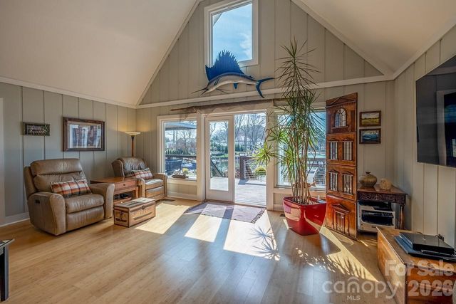 20919 Island Forest Drive, Cornelius, NC 28031