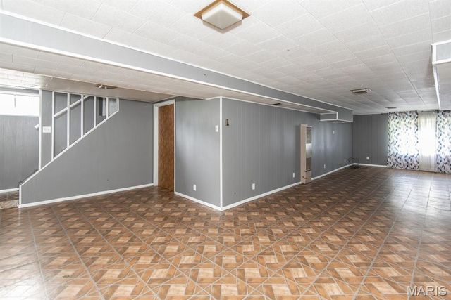 10205 Gourock Drive, St Louis, MO 63137