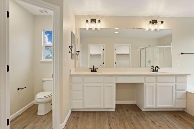 2039 Peregrine St, Manteca, CA 95337