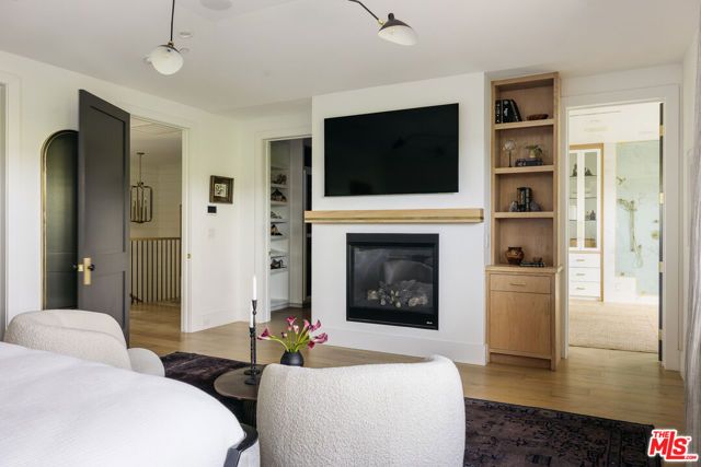 12406 Milbank Street, Los Angeles, CA 91604
