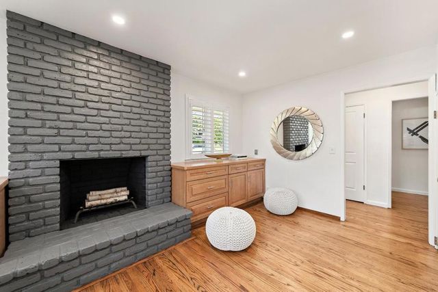 3359 Saint Michael Court, Palo Alto, CA 94306