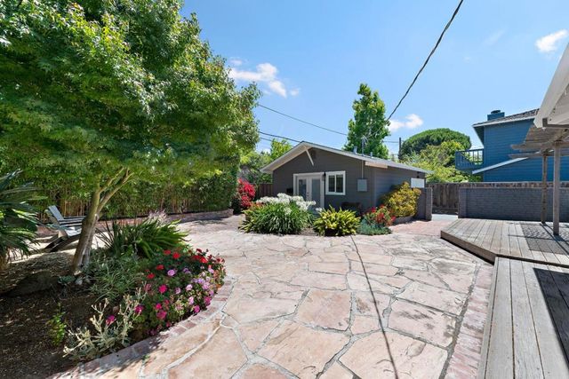 3359 Saint Michael Court, Palo Alto, CA 94306