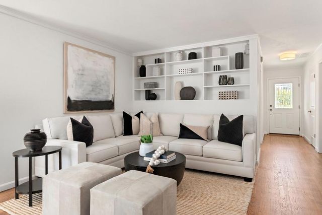 3359 Saint Michael Court, Palo Alto, CA 94306