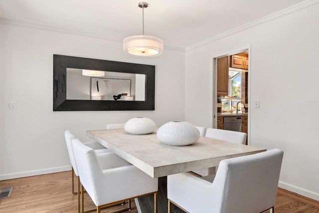 3359 Saint Michael Court, Palo Alto, CA 94306