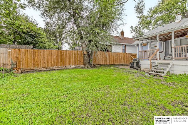 2553 N 49th Street, Omaha, NE 68104