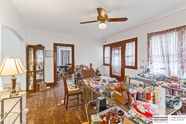 2553 N 49th Street, Omaha, NE 68104