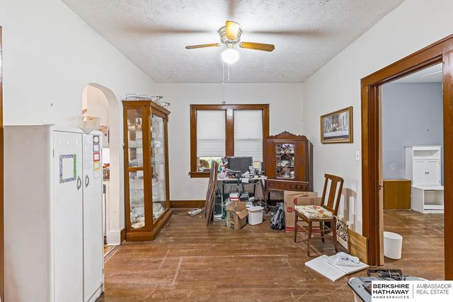 2553 N 49th Street, Omaha, NE 68104