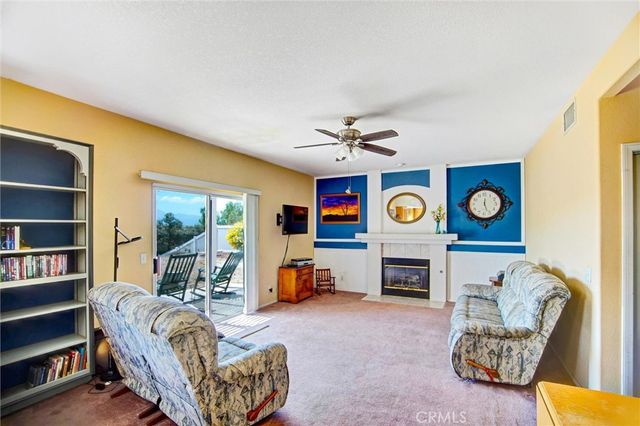 14035 Moonridge, Riverside, CA 92503