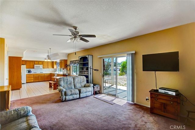 14035 Moonridge, Riverside, CA 92503