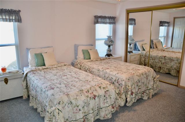 8476 IMPERIAL CIRCLE, Palmetto, FL 34221