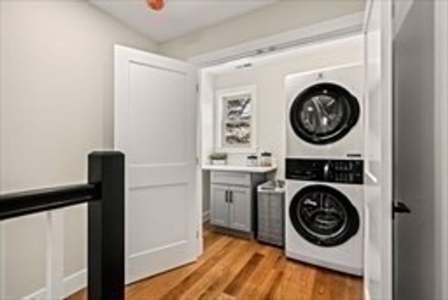 35 Neillian Way 35A, Bedford, MA 01730