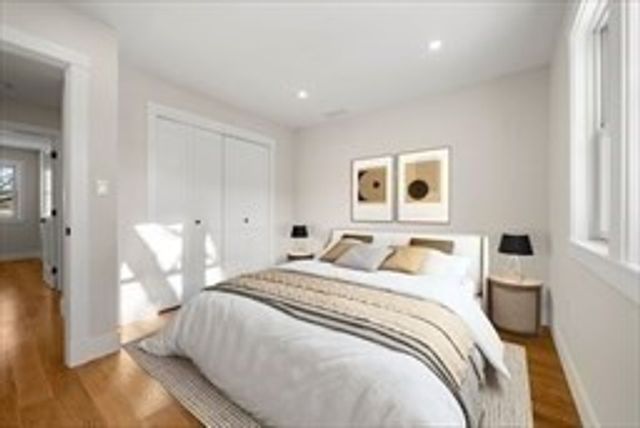 35 Neillian Way 35A, Bedford, MA 01730