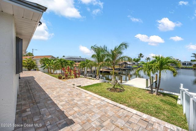 1525 Sykes Creek Drive, Merritt Island, FL 32953