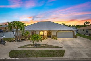 1525 Sykes Creek Drive, Merritt Island, FL 32953