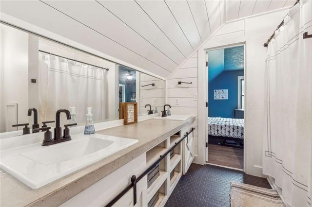 6540 Grindle Road, Gainesville, GA 30506