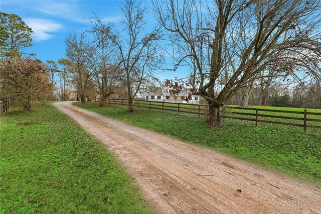 6540 Grindle Road, Gainesville, GA 30506